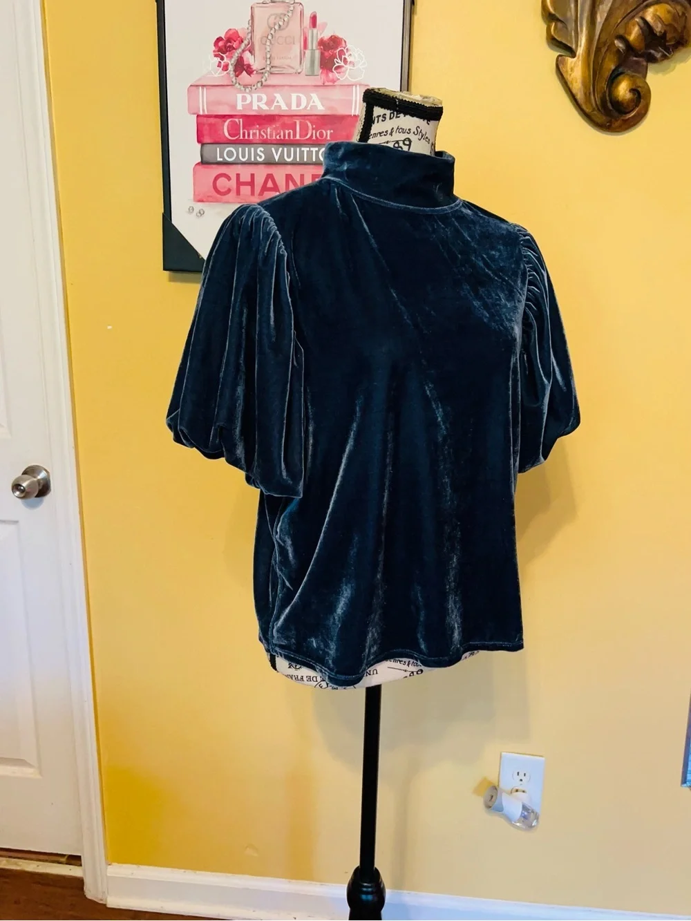 Free People Navy Velvet Mock Neck Puff Sleeve Top size L